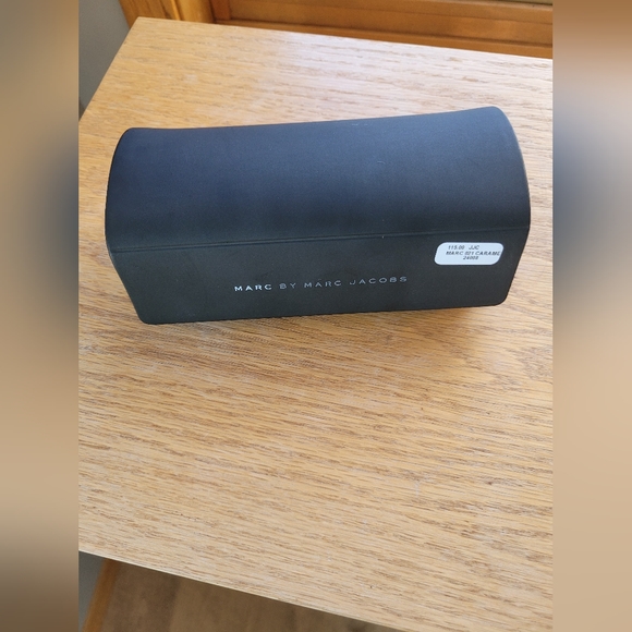 Sunglasses - Picture 4 of 16